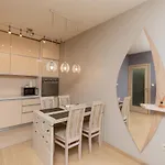 Compass With Garage Space *