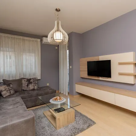 Compass With Garage Space Podgorica