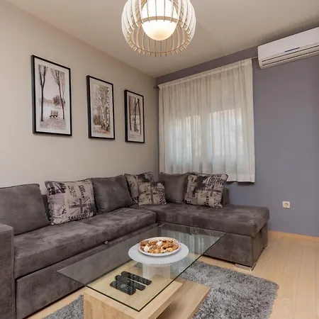Compass With Garage Space * Podgorica