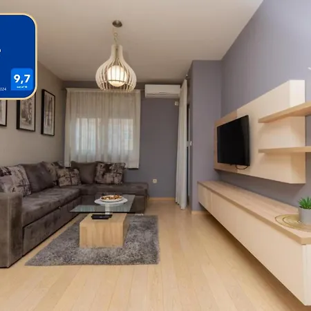 Compass With Garage Space Podgorica